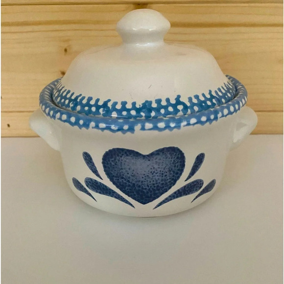 Vintage Stoneware Blue Heart Covered Soup Crock with Handles Set of 2 Farmhouse - Picture 2 of 10
